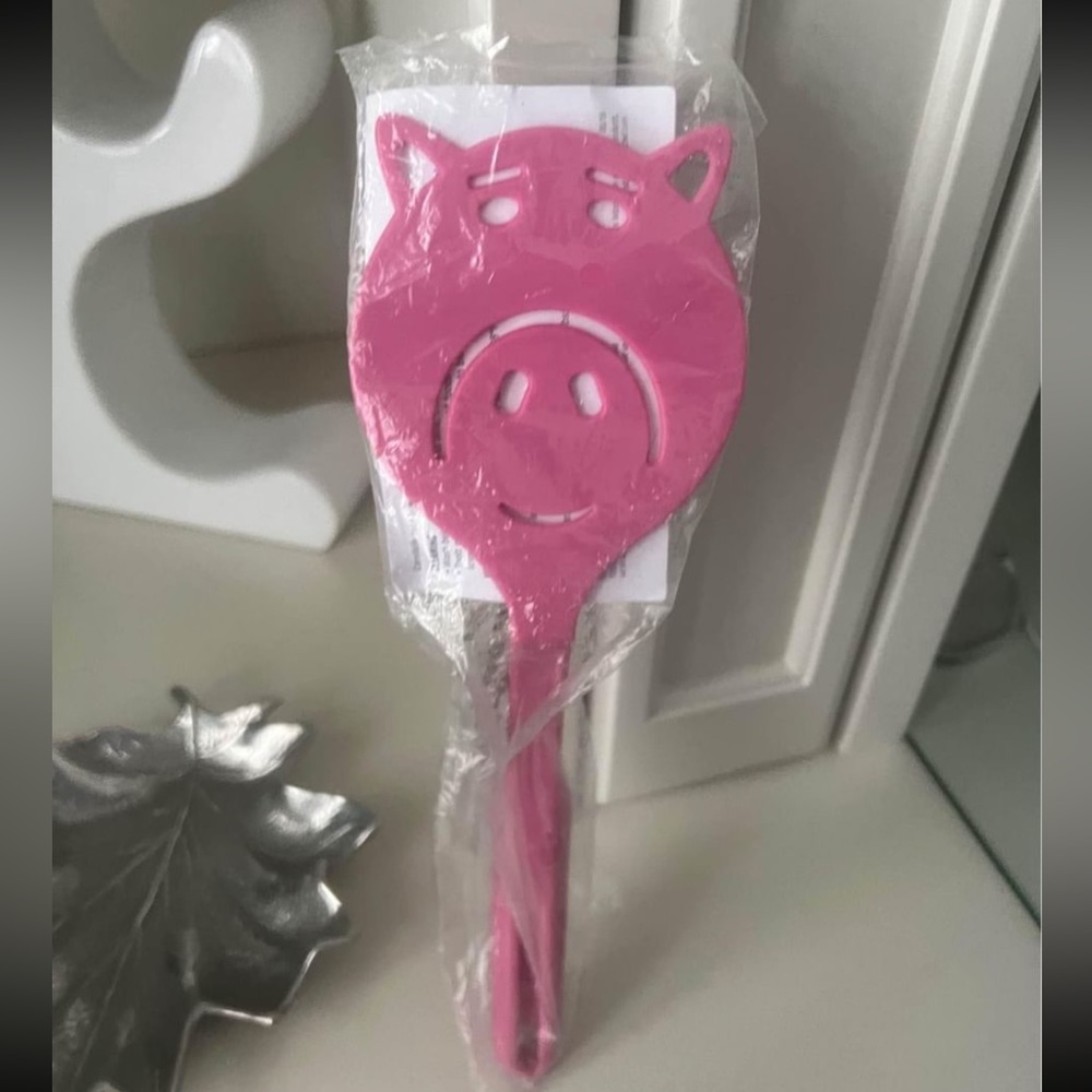 Pampered Chef Disney Pixar Toy story 4 Hamm Pig Spatula Pancake Flipper